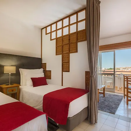 Lägenhetshotell Luna Da Oura Albufeira