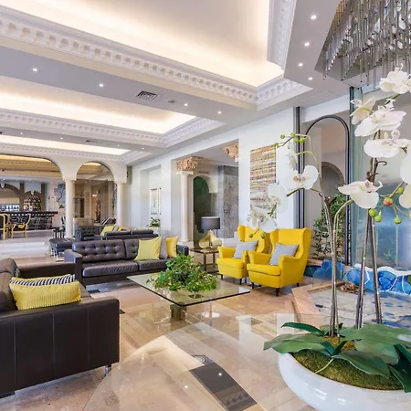 Aparthotel Luna Da Oura 4*