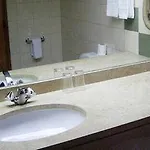 Luna Da Oura 4*