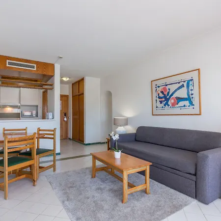Luna Da Oura Hotel apartamentowy Albufeira