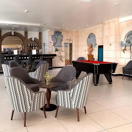 Aparthotel Luna Da Oura