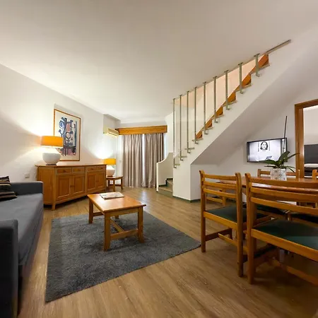 Hotel apartamentowy Luna Da Oura