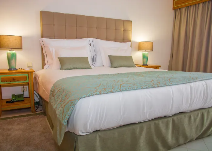 Apart Otel Luna Da Oura Albufeira