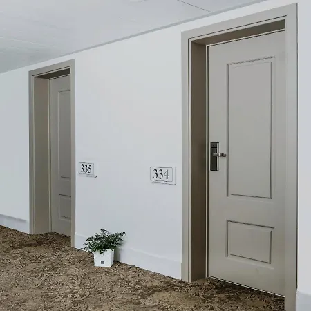 루나 다 오우라 4*